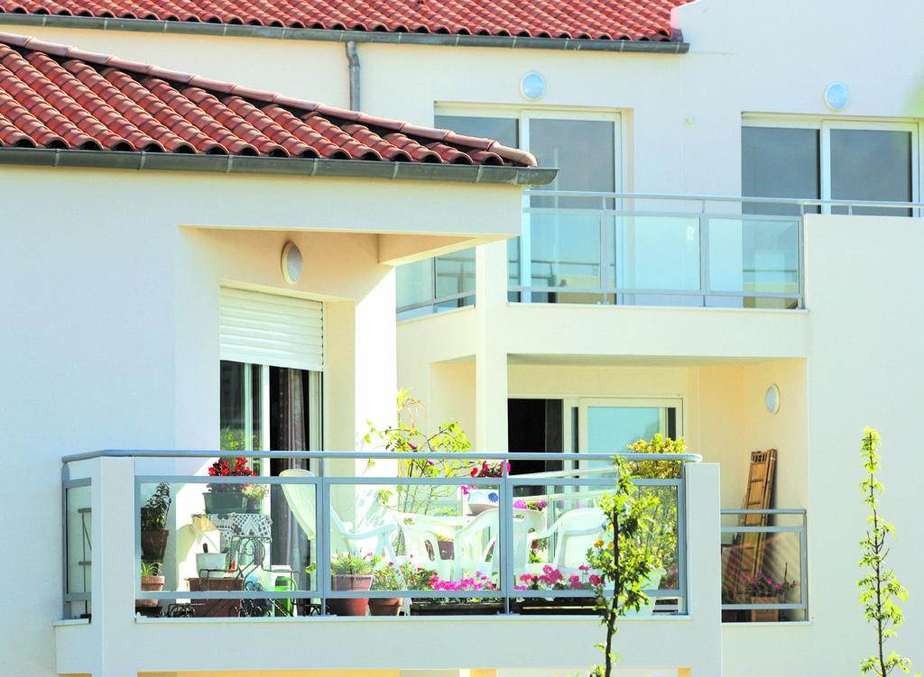 Domitys Le Clos De La Seigneurie Les Gonds Exterior foto